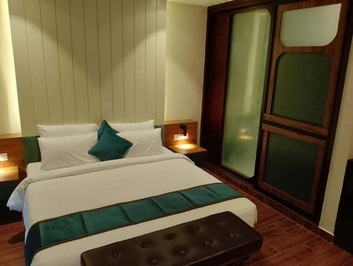 The Convoy Hotel Dibrugarh Eksteriør bilde
