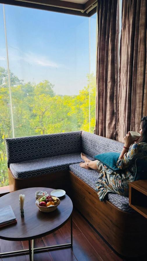 The Convoy Hotel Dibrugarh Eksteriør bilde