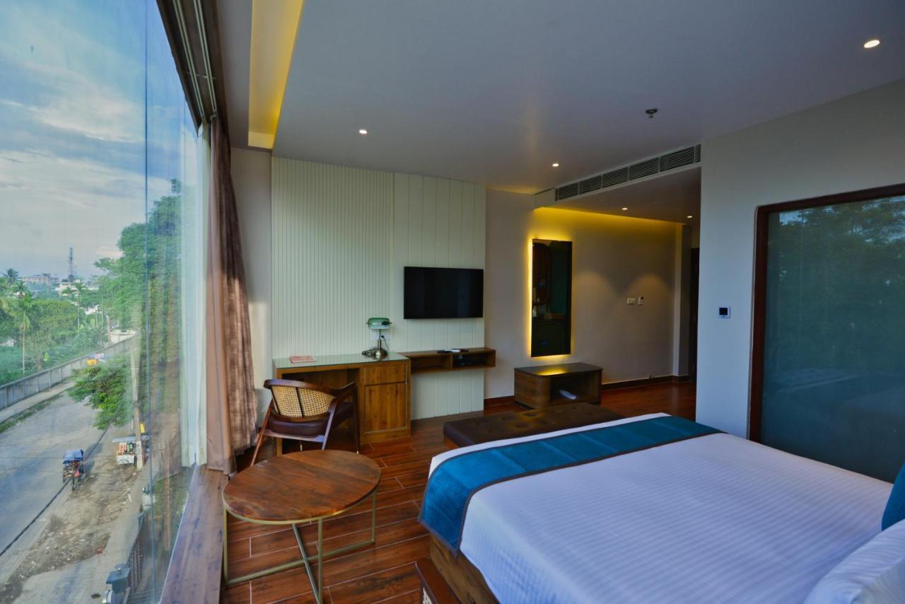 The Convoy Hotel Dibrugarh Eksteriør bilde
